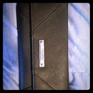 Nine West wallet